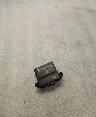 Volkswagen Touran I Other control units/modules 1K0907530H 1K0907951