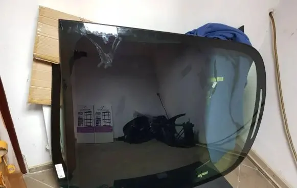 Tesla Model 3 Rear windscreen/windshield window 