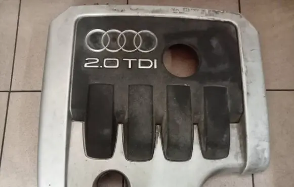 Audi A3 S3 A3 Sportback 8P Engine cover (trim) 03G103925AF