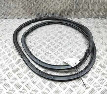 Audi Q5 SQ5 FY Rubber seal rear door 8MA833721