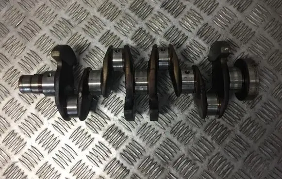 Renault Clio III Crankshaft 