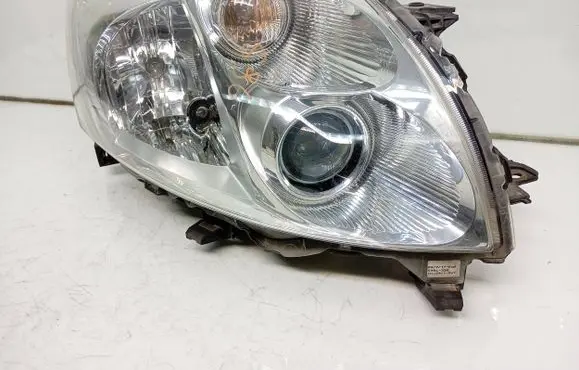 Toyota Auris 150 Headlight/headlamp 8114002490 8596752021 17502A011