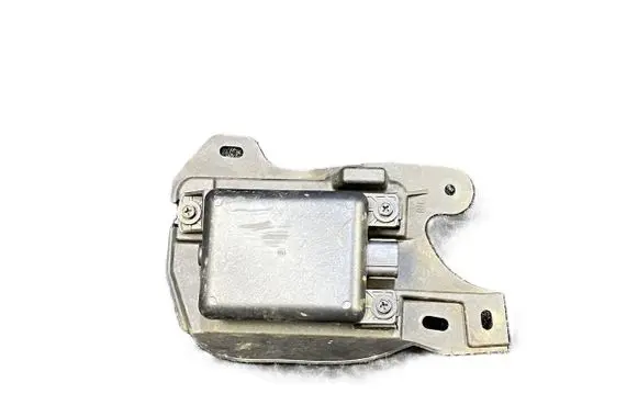 Suzuki SX4 S-Cross Distronic sensor radar 3F500-63T01