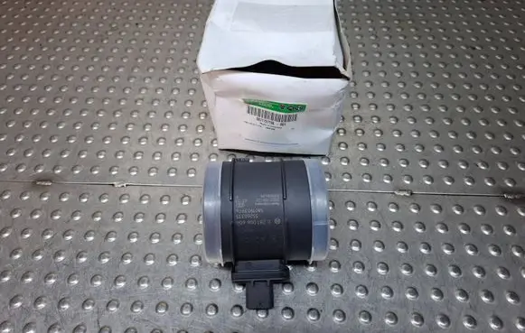 Fiat Ducato Mass air flow meter 0281006604 55260335 71797198