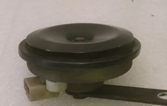 Toyota Corolla Verso AR10 Horn signal A28657625