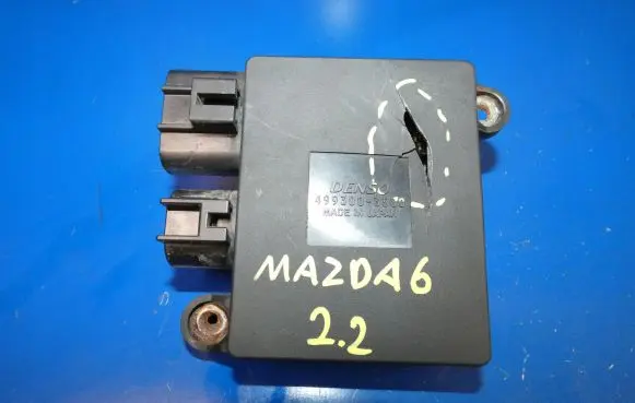 Mazda 6 Fan control module 4993003580