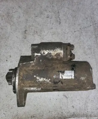 Nissan Navara D40 Starter motor M008t76072ze