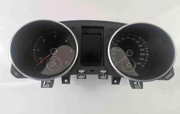Speedometer (instrument cluster)