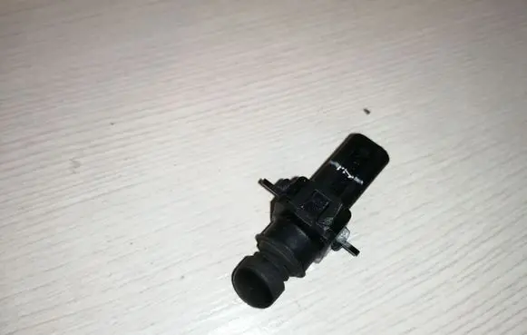 Chrysler 200 Other switches/knobs/shifts 68160779AB