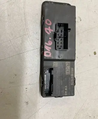 Volkswagen ID.4 Trunk lid opening control unit 4KE959107B A2C76549222