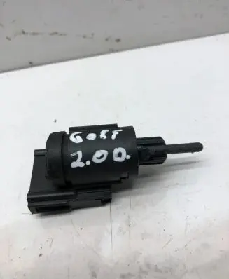 Volkswagen Golf V Brake pedal sensor switch 3B0945511A 19322007 19298