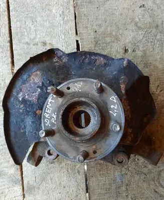 KIA Sorento Front wheel hub 625102P500