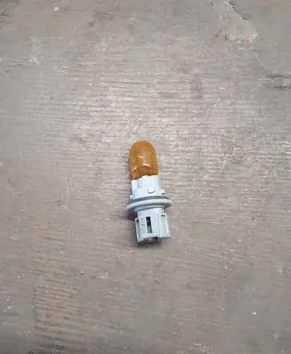 Subaru Legacy Headlight/headlamp bulb 