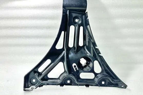 BMW 5 E60 E61 Rear bumper mounting bracket 7897195 11460915