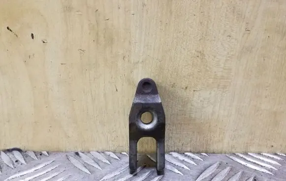 Honda Accord Fuel Injector clamp holder