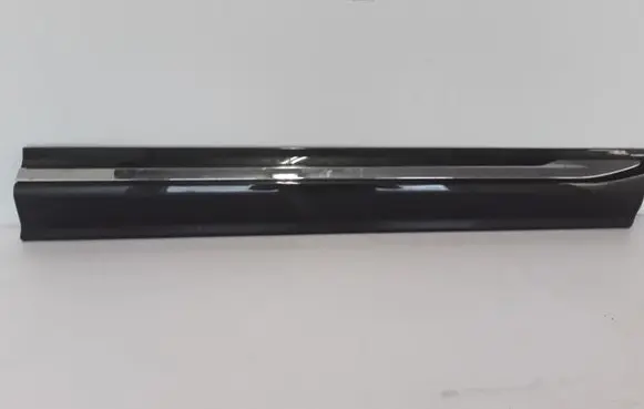 Front door trim (molding)