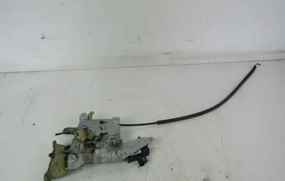 Chevrolet Trans Sport Rear door lock 