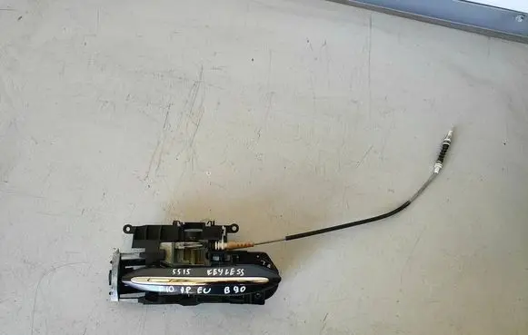 Front door exterior handle/bracket