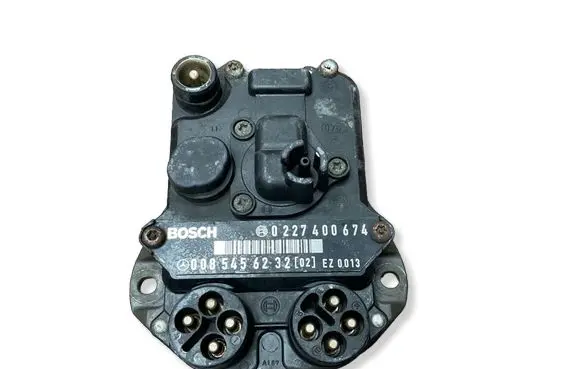 Mercedes-Benz E W124 Ignition amplifier control unit 0085456232 0227400674