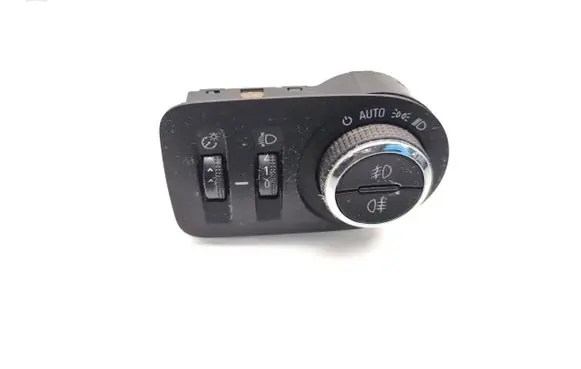 Opel Corsa E Light switch 13470454