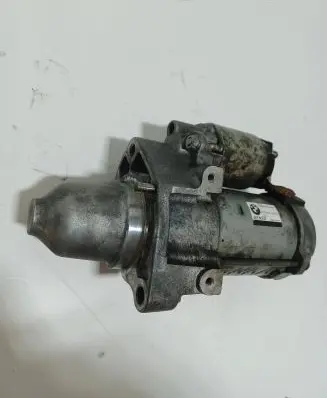 BMW 7 F01 F02 F03 F04 Starter motor 7556131