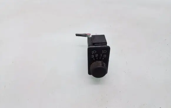Nissan Terrano Headlight level height control switch
