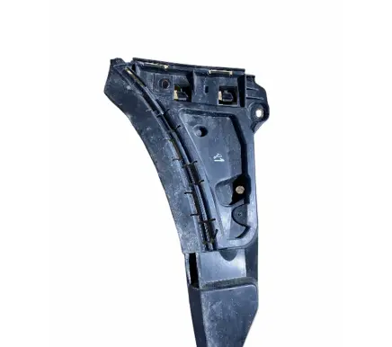 Volvo XC90 Front bumper mounting bracket 08620564