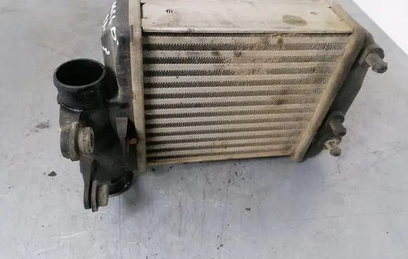 Audi A6 S6 C6 4F Intercooler radiator 4F0145806E