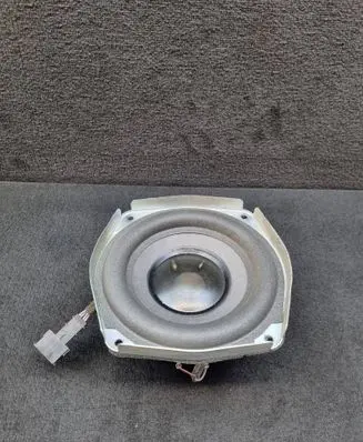 Audi A6 Allroad C6 Front door speaker 258028002871172 4F0035381D 4F0035382D