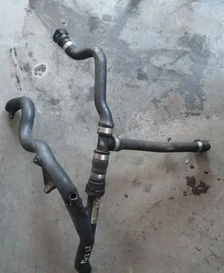 BMW X3 F25 Engine coolant pipe/hose 7802631 8385235