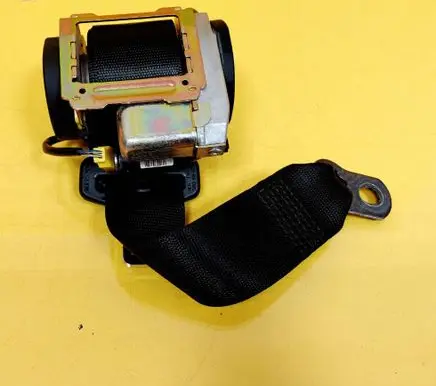 Mercedes-Benz A W168 Rear seatbelt 560680101