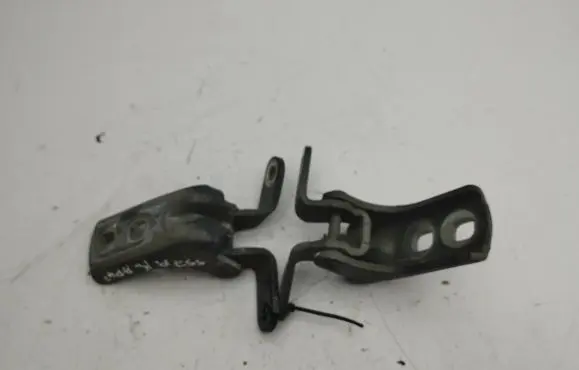 Front door hinge set
