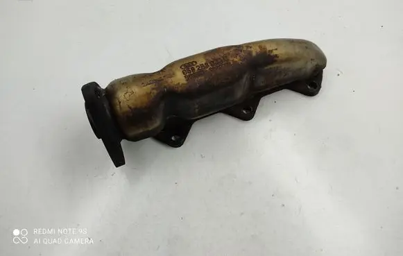 Audi A6 Allroad C5 Exhaust manifold 059253033C