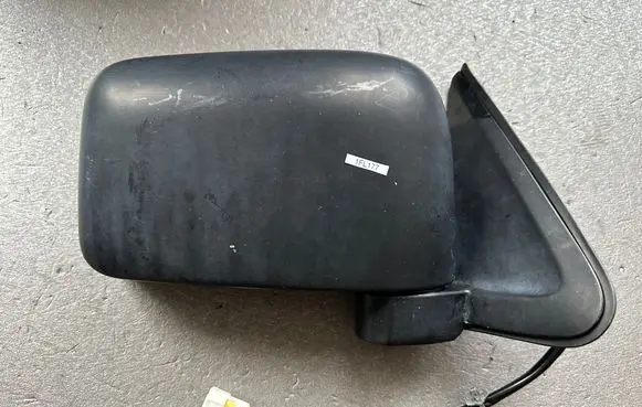 Front door electric wing mirror