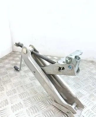 Volkswagen Phaeton Lift Jack 3D0011031D