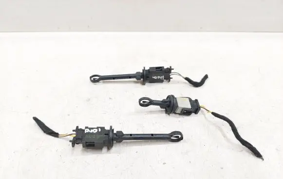 Audi A6 S6 C6 4F Interior temperature sensor 4F0820539A 37804427
