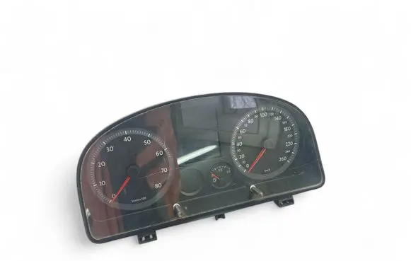 Speedometer (instrument cluster)