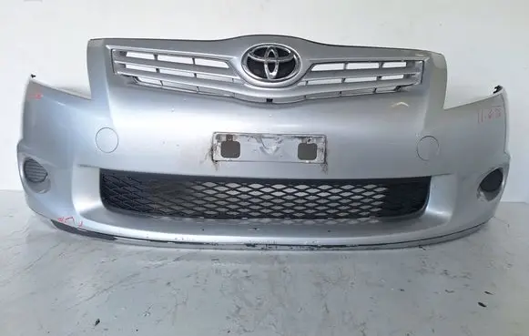 Toyota Auris 150 Front bumper 5211902A90