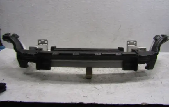 Audi Q7 4M Front bumper support beam 4M0807109E