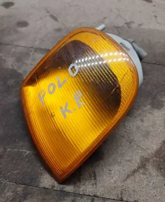 Volkswagen Polo III 6N 6N2 6NF Front indicator light 6N0953049B