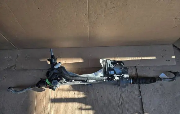 Volvo V60 Steering rack 32315406