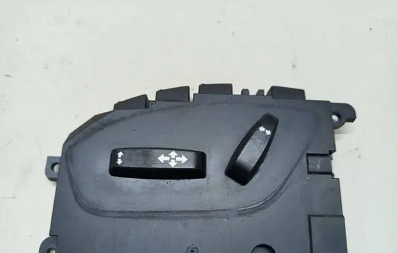 Volvo S80 Seat control switch 30782119