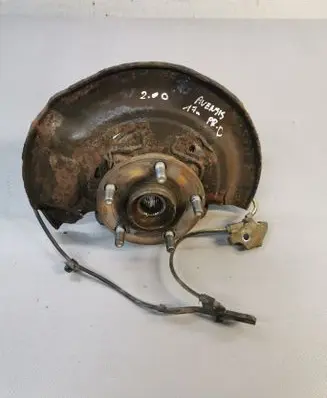 Front wheel hub