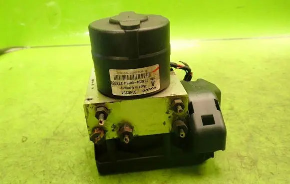 Volvo 850 ABS Pump