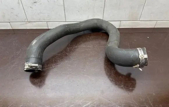 Peugeot 308 Intercooler hose/pipe 96890346802