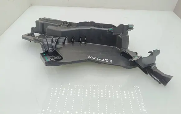 Polestar 2 Rear door exterior handle/bracket 32310938 C91551105