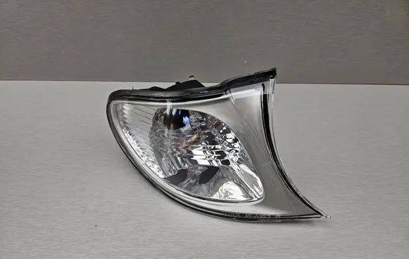 BMW 3 E46 Front indicator light 7165854 63137165854 6915378