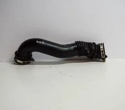 Ford Ecosport Intercooler hose/pipe GN159C623BA