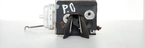 Audi A4 S4 B5 8D Front door lock