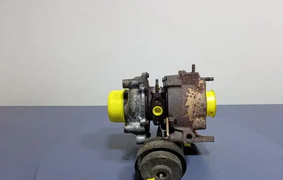 Mazda 5 Turbo system vacuum part UJ360607
